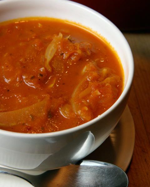 Pomidorų ir kopūstų sriuba